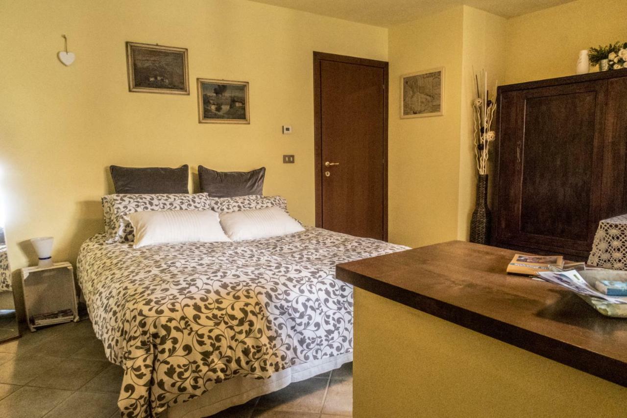 B&B Il Mirtillo Moncrivello Bagian luar foto